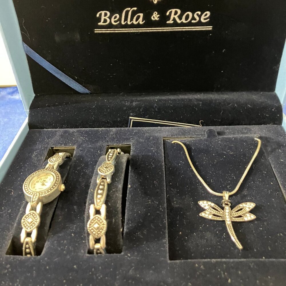 Bella & Rose Silver Toned Jewelry Set - Picture 2 of 4